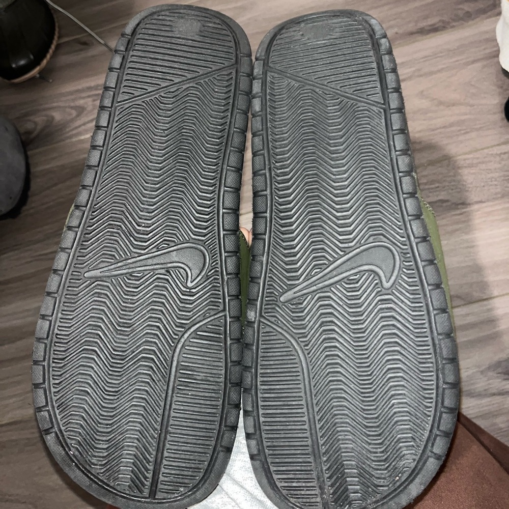Nike womens dark green slides